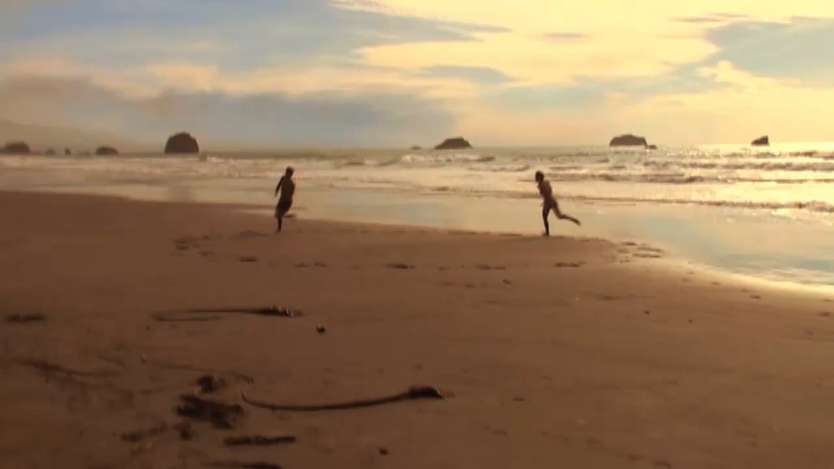 In Pursuit of Panama — Theatrical Trailer
